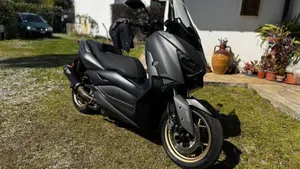Yamaha X-Max 300 Tech Max (2021 - 24)  (3)