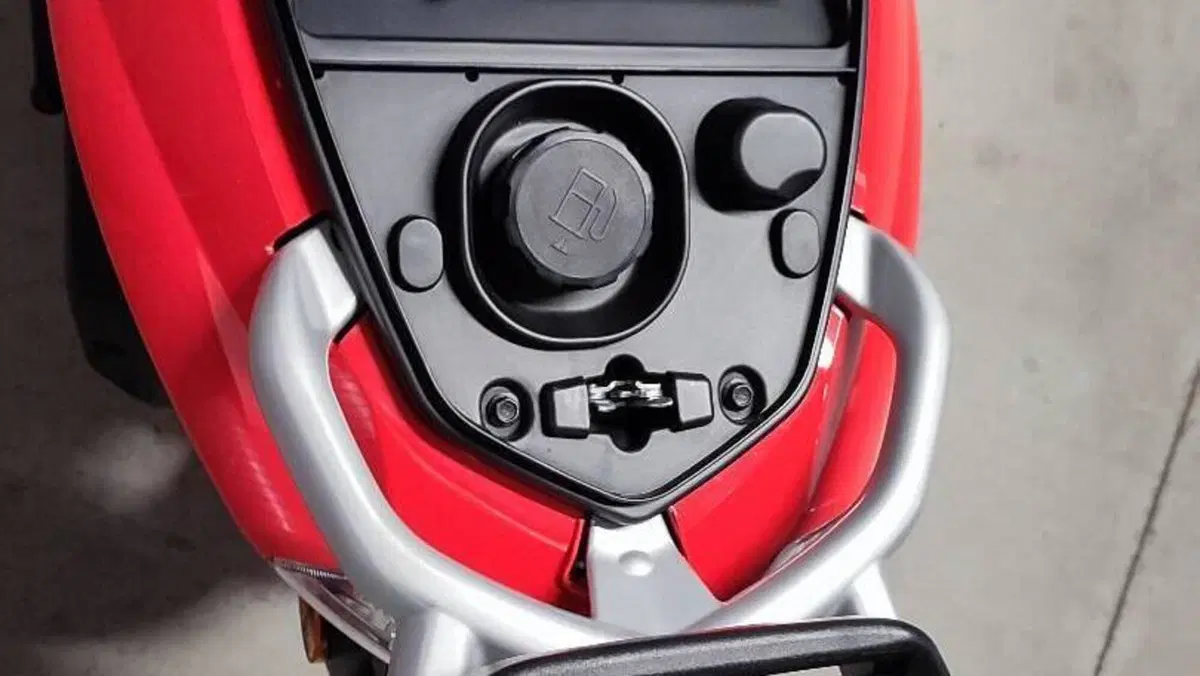 Peugeot Kisbee 50 (2019 - 20)  (3)