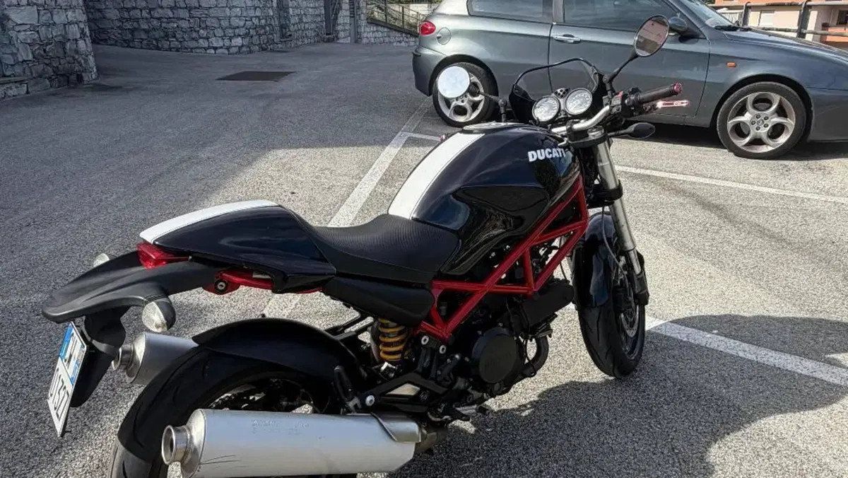 Ducati Monster 695 (2006 - 08)  (3)