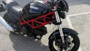 Ducati Monster 695 (2006 - 08)  (4)