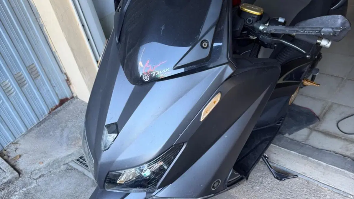 Yamaha T-Max 530 (2012 - 14)  (3)