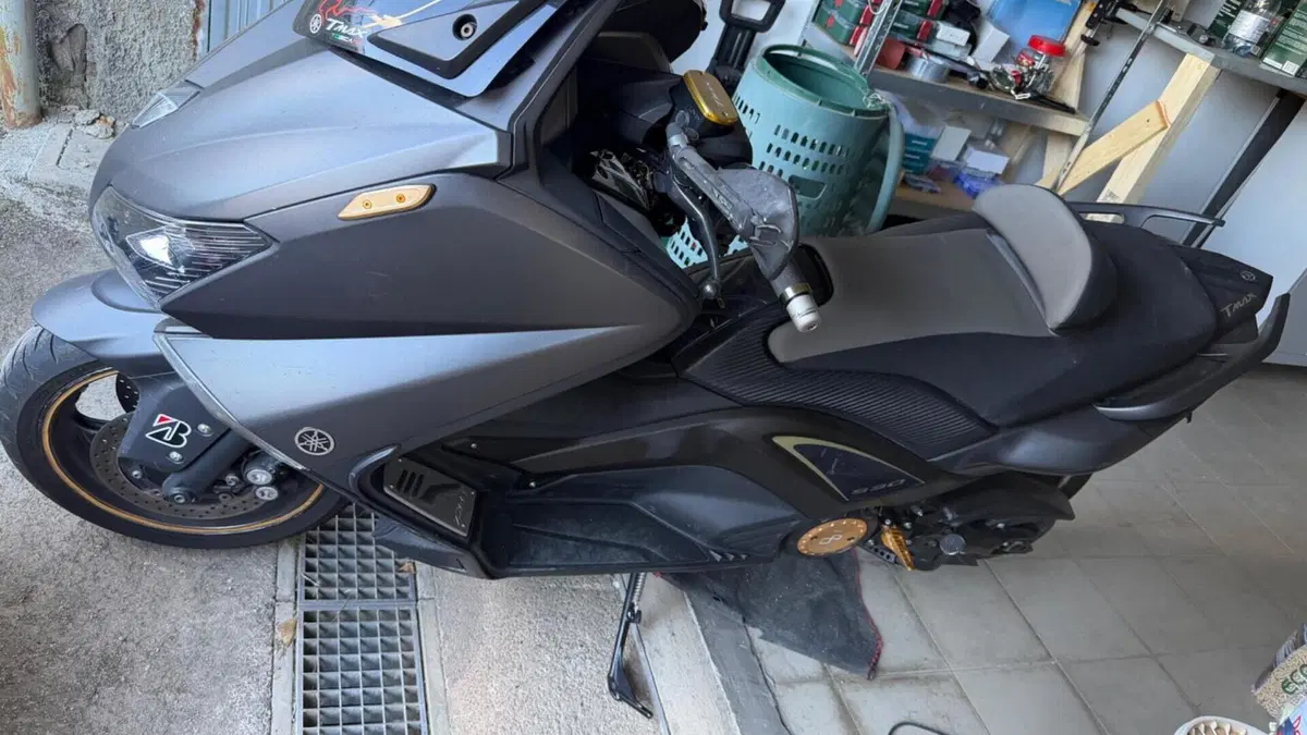 Yamaha T-Max 530 (2012 - 14)  (5)