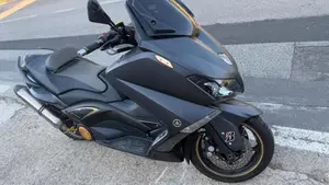 Yamaha T-Max 530 (2012 - 14)  (7)