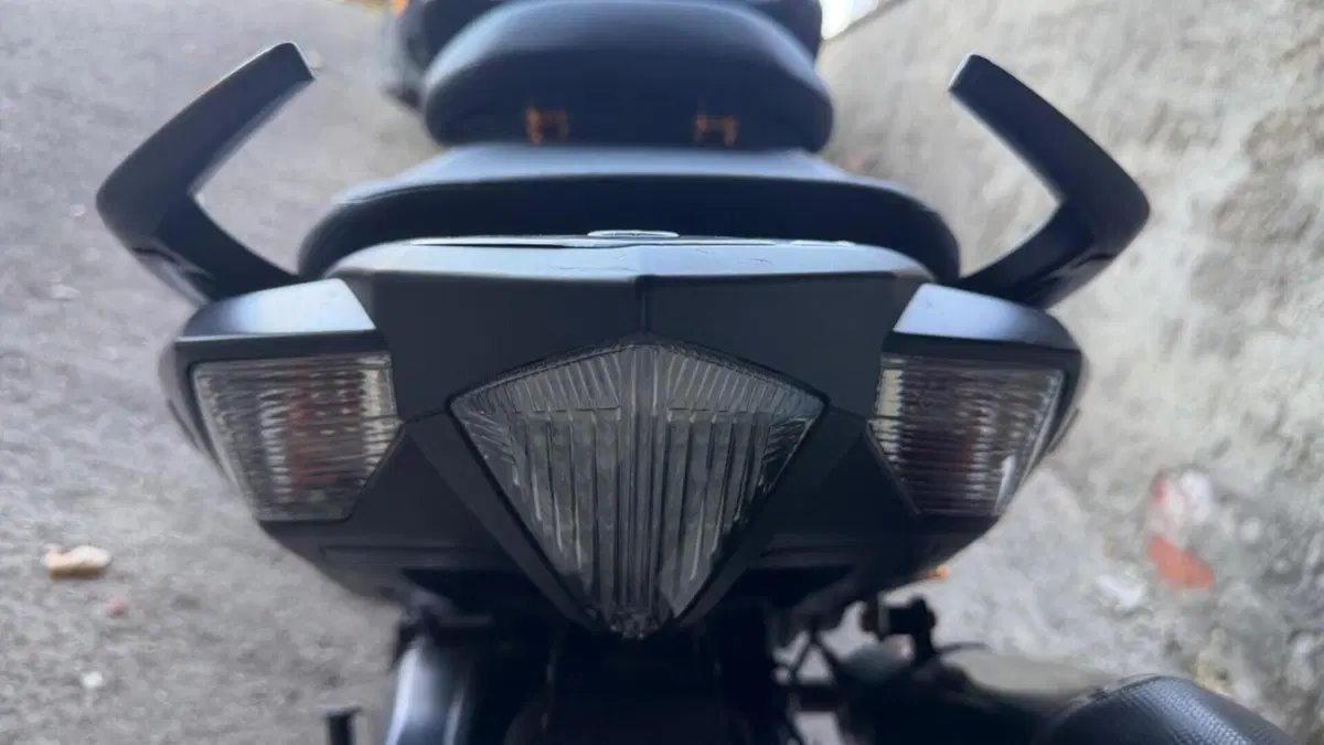 Yamaha T-Max 530 (2012 - 14)  (12)