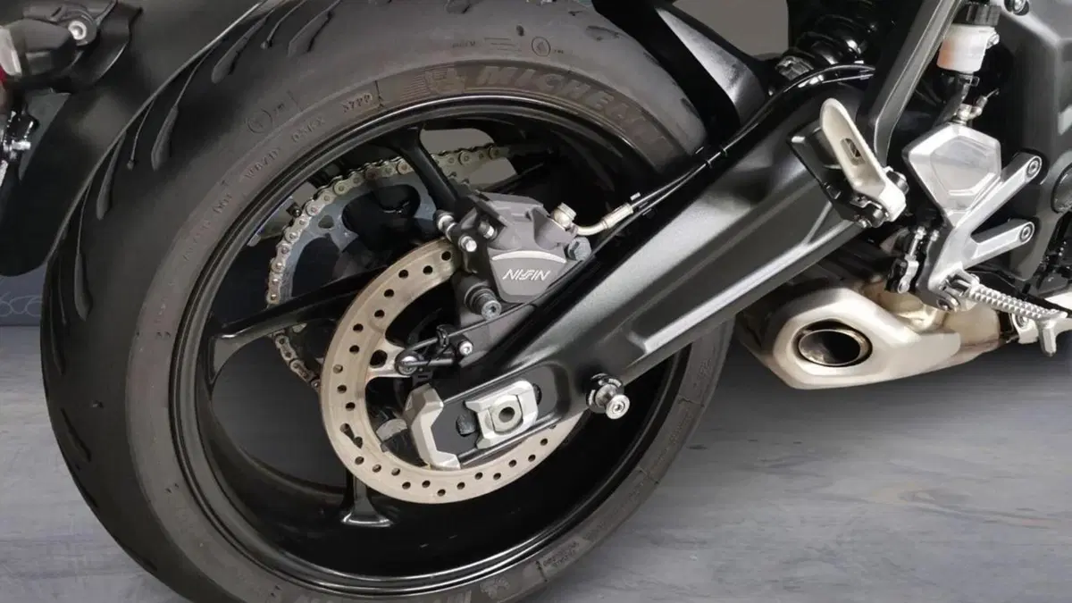 Triumph Trident 660 (2021 - 24)  (5)