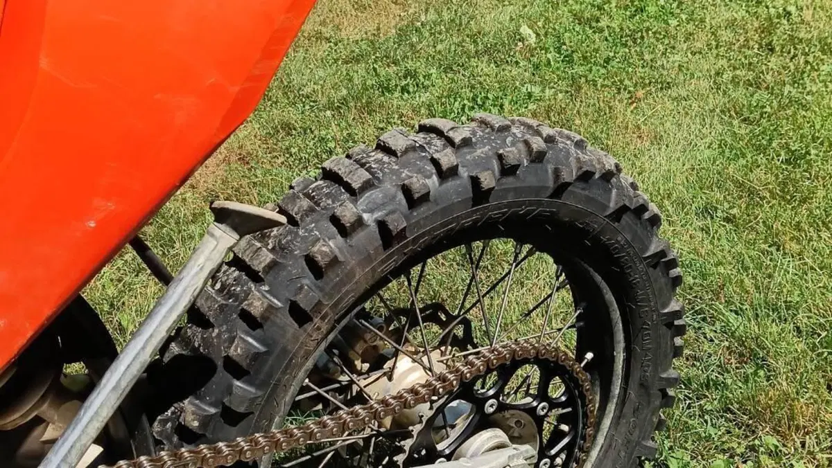 KTM 300 EXC TPI (2023)  (8)