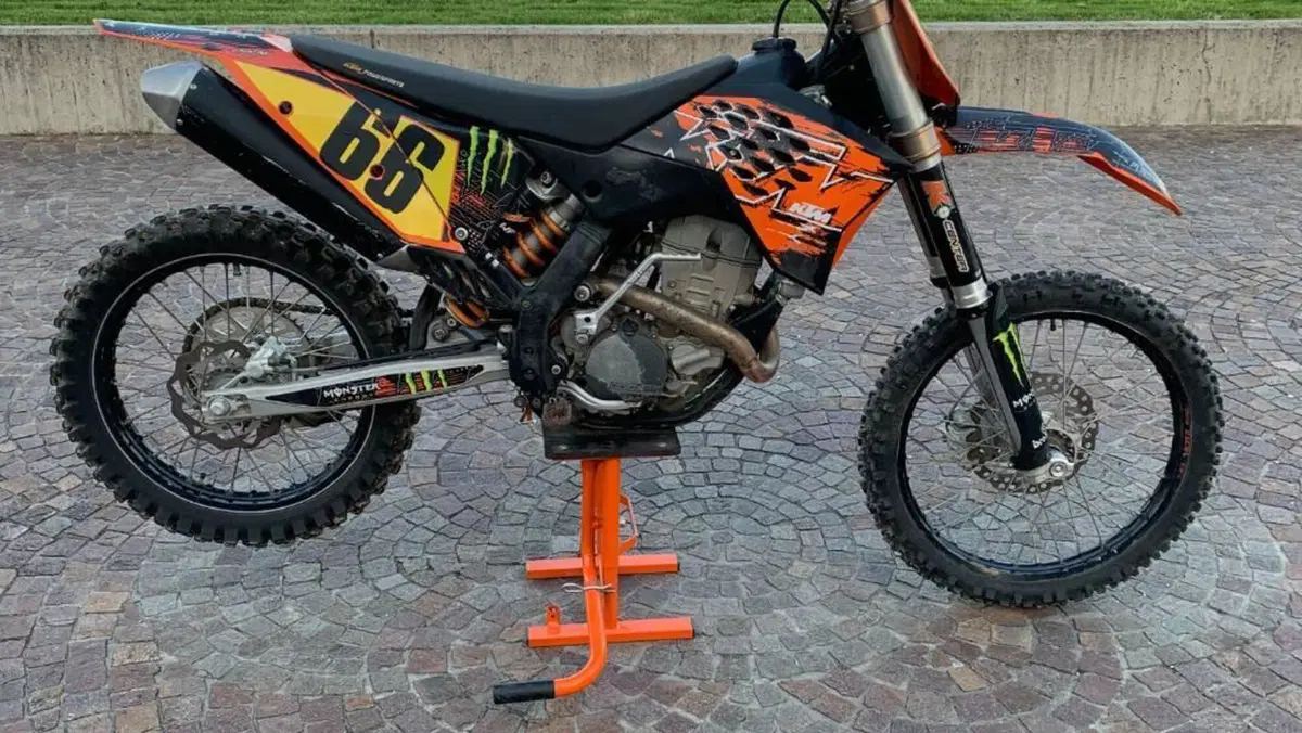 KTM 250 SX-F (2008) 