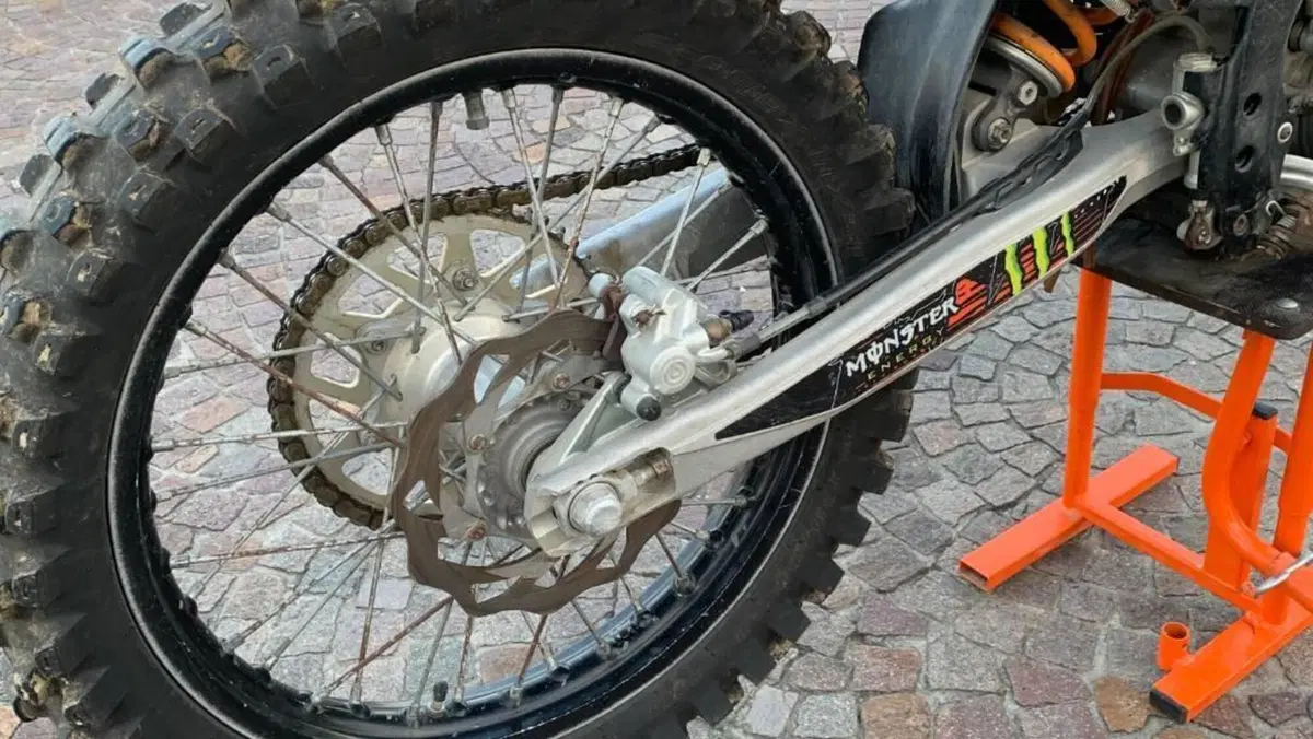 KTM 250 SX-F (2008)  (11)