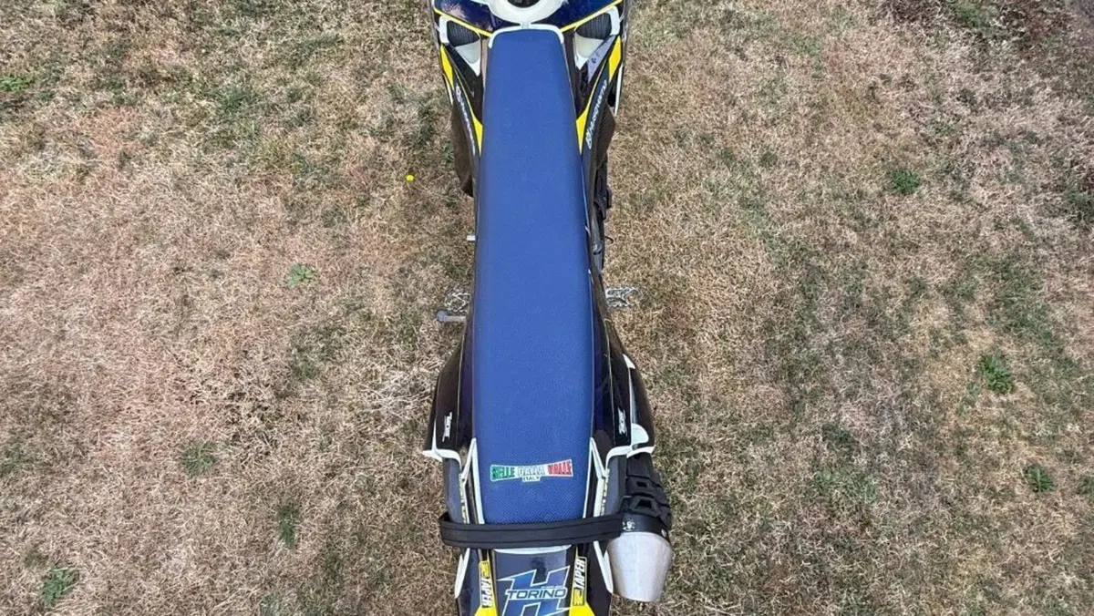 Husqvarna FE 250 (2022)  (8)