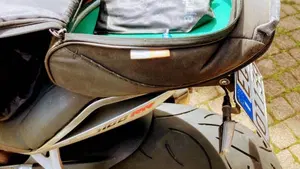 Aprilia Tuono V4 RR (2015 - 17)  (11)