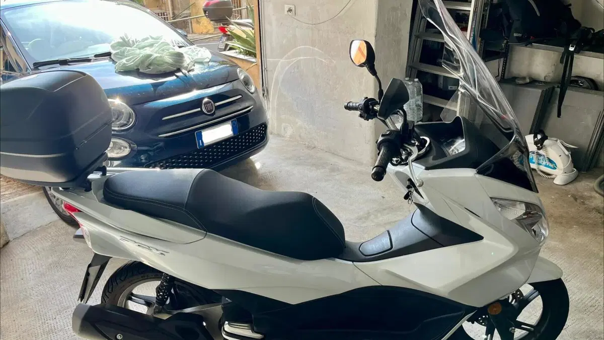 Honda PCX 125 (2017 - 18)  (3)