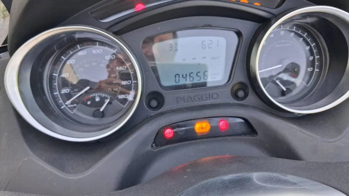 Piaggio MP3 300 Sport ABS Hpe (2021 - 24) 