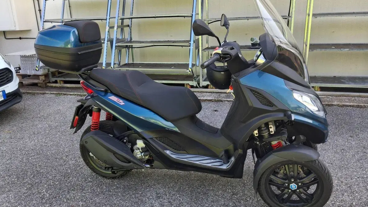 Piaggio MP3 300 Sport ABS Hpe (2021 - 24)  (2)