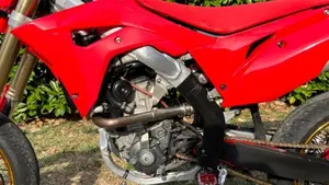 Honda CRF 250R (2020)  (4)