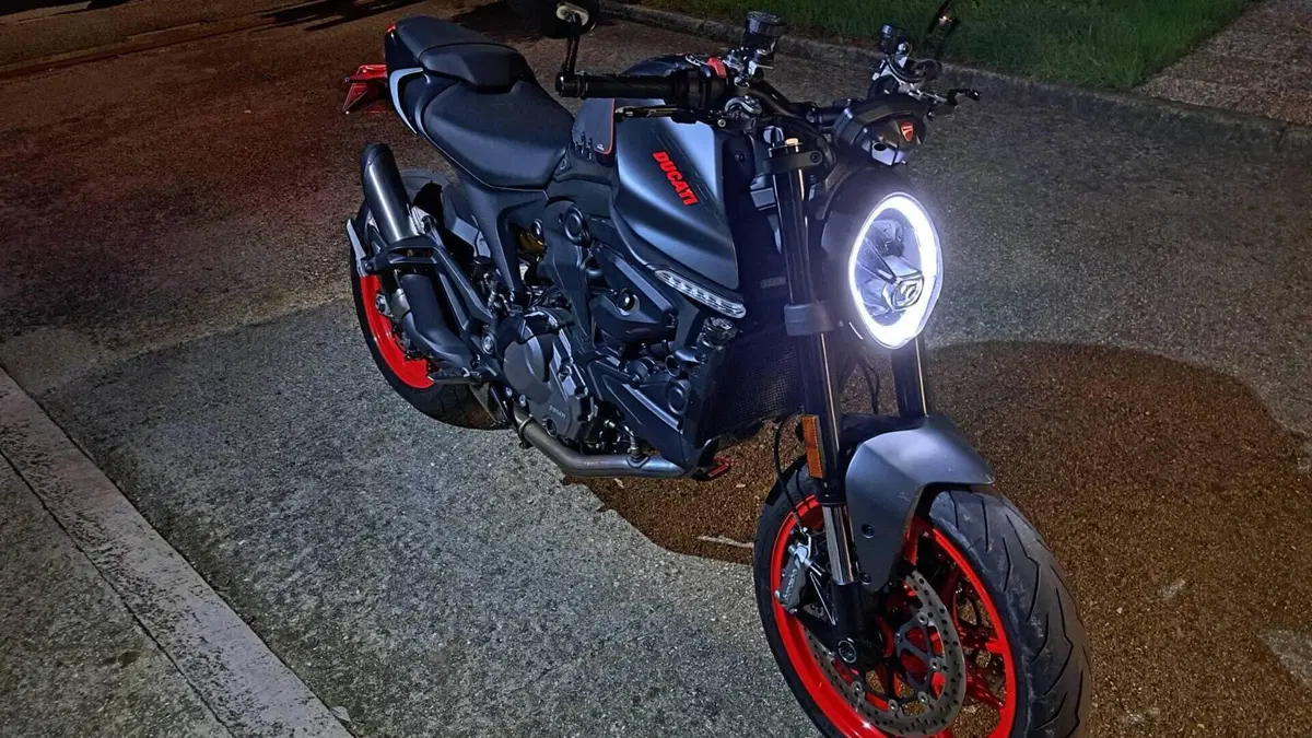 Ducati Monster 937 + (2021 - 25) 