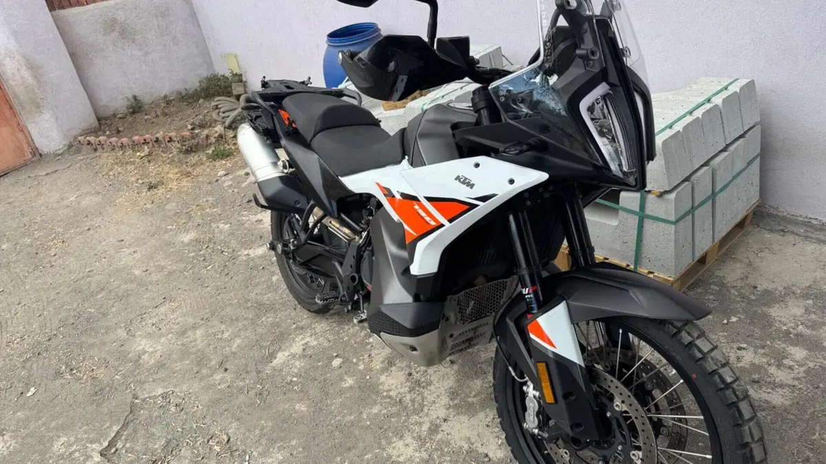 KTM 790 Adventure (2025 - 26)  (2)
