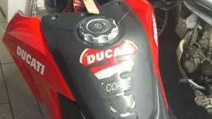 Ducati Hypermotard 1100 (2007 - 09)  (2)