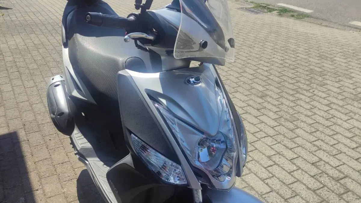 Kymco Agility 150i R16 + ABS (2017 - 20)  (2)