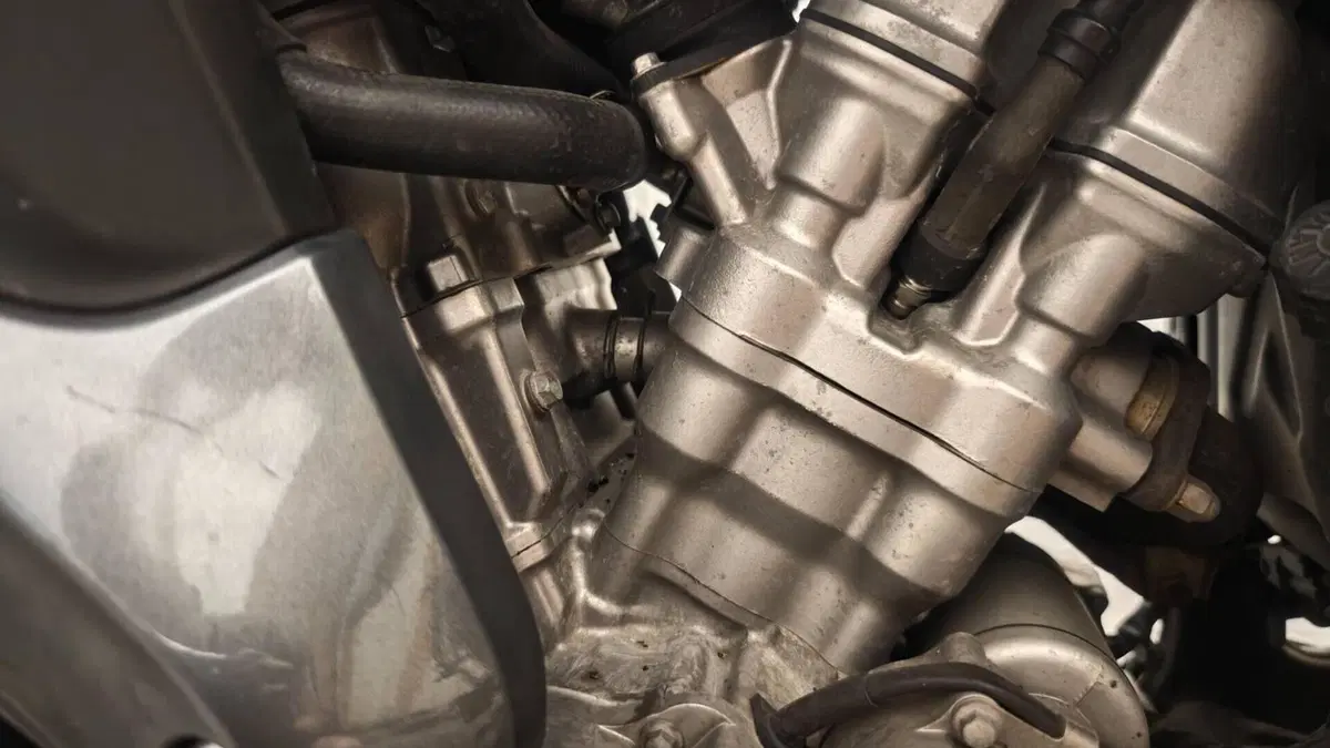 Honda Transalp XL 700 V (2007 - 2013)  (13)