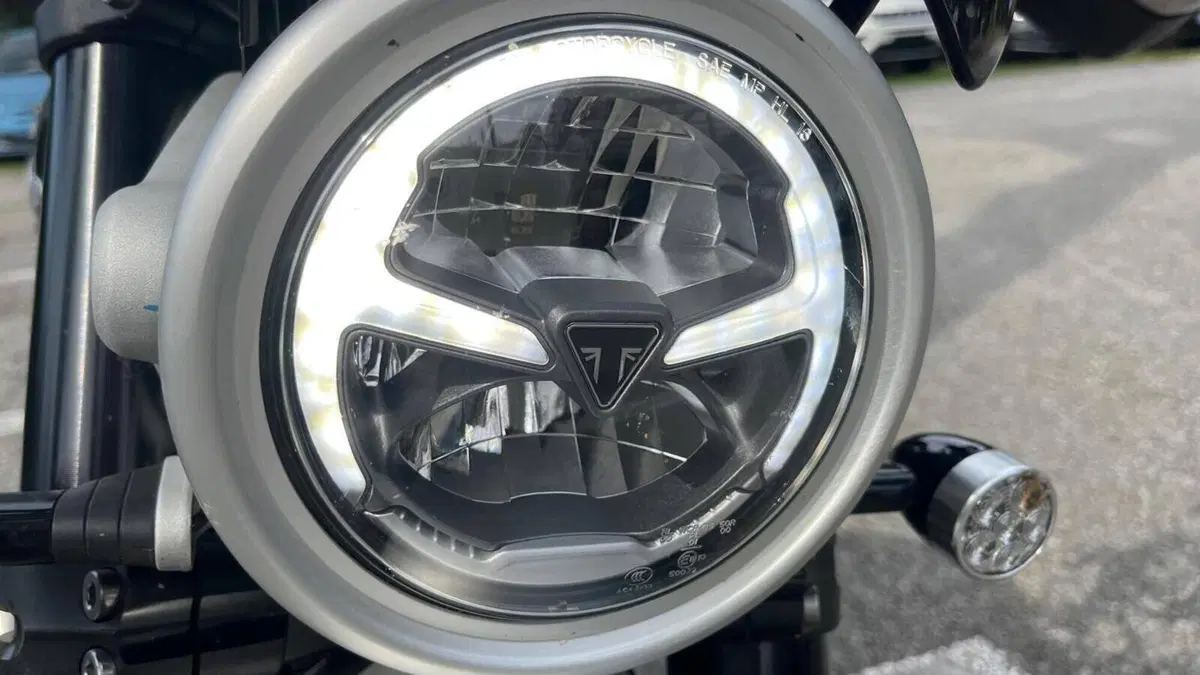 Triumph Scrambler 1200 XC (2021 - 23)  (5)