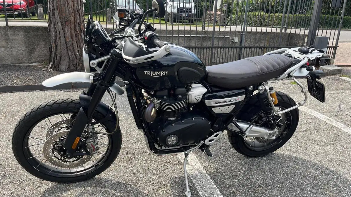 Triumph Scrambler 1200 XC (2021 - 23)  (10)