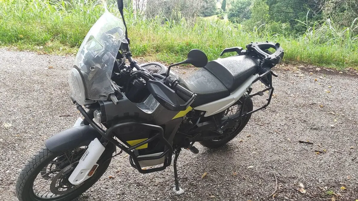 Husqvarna Norden 901 (2022 - 26)  (2)