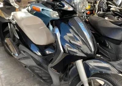 Piaggio Beverly 250 (2004 - 05) - Annuncio 10067654
