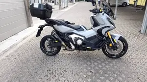 Honda X-ADV 750 DCT (2021 - 24)  (2)