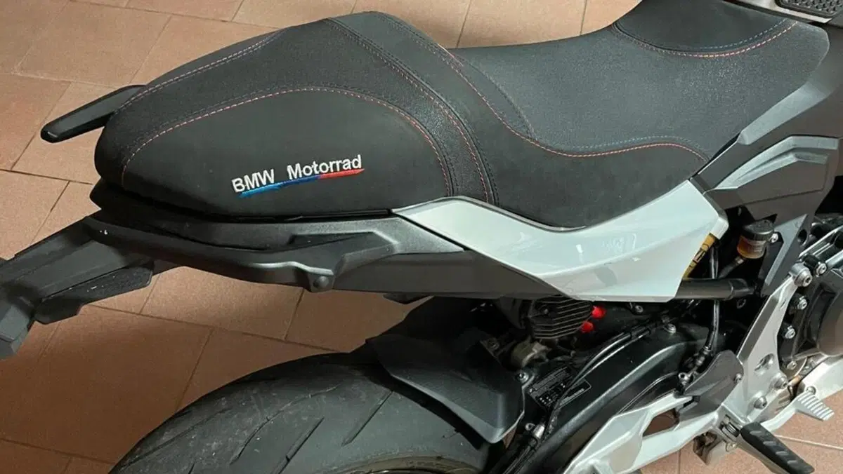 Bmw F 900 R (2021 - 24)  (5)