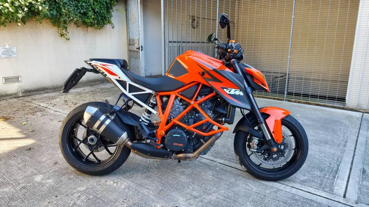 KTM 1290 Super Duke R ABS (2014 - 16) 