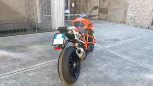 KTM 1290 Super Duke R ABS (2014 - 16)  (8)