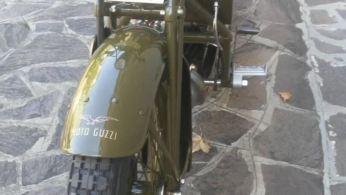 Moto Guzzi   (5)