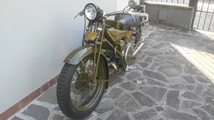 Moto Guzzi   (6)