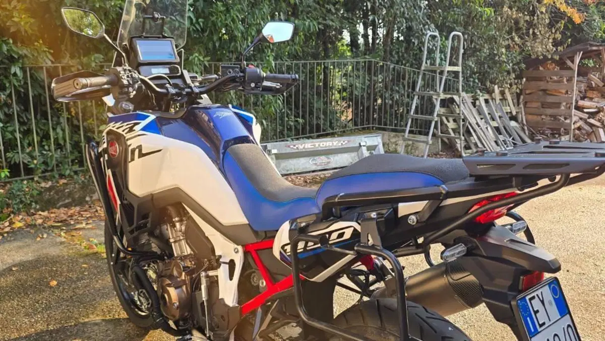 Honda Africa Twin CRF 1100L (2022 - 23)  (2)