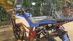 Honda Africa Twin CRF 1100L (2022 - 23)  (2)