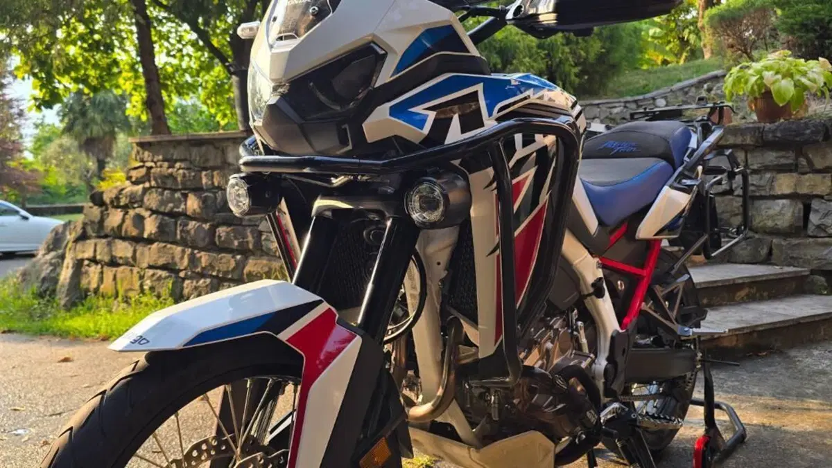 Honda Africa Twin CRF 1100L (2022 - 23)  (18)