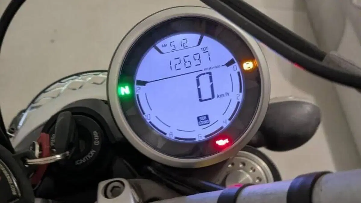 Ducati Scrambler 800 Icon (2017 - 20)  (5)