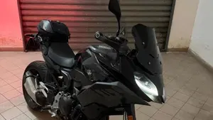 Bmw F 900 XR (2025 - 27)  (4)
