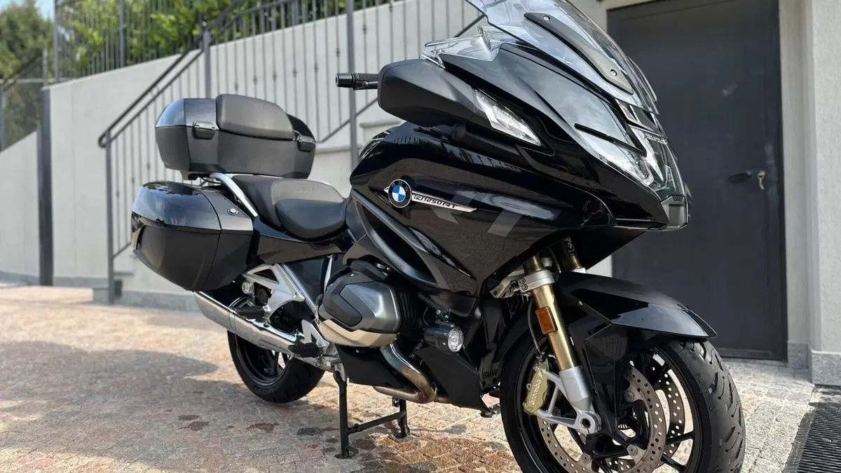 Bmw R 1250 RT (2021 - 25)  (2)