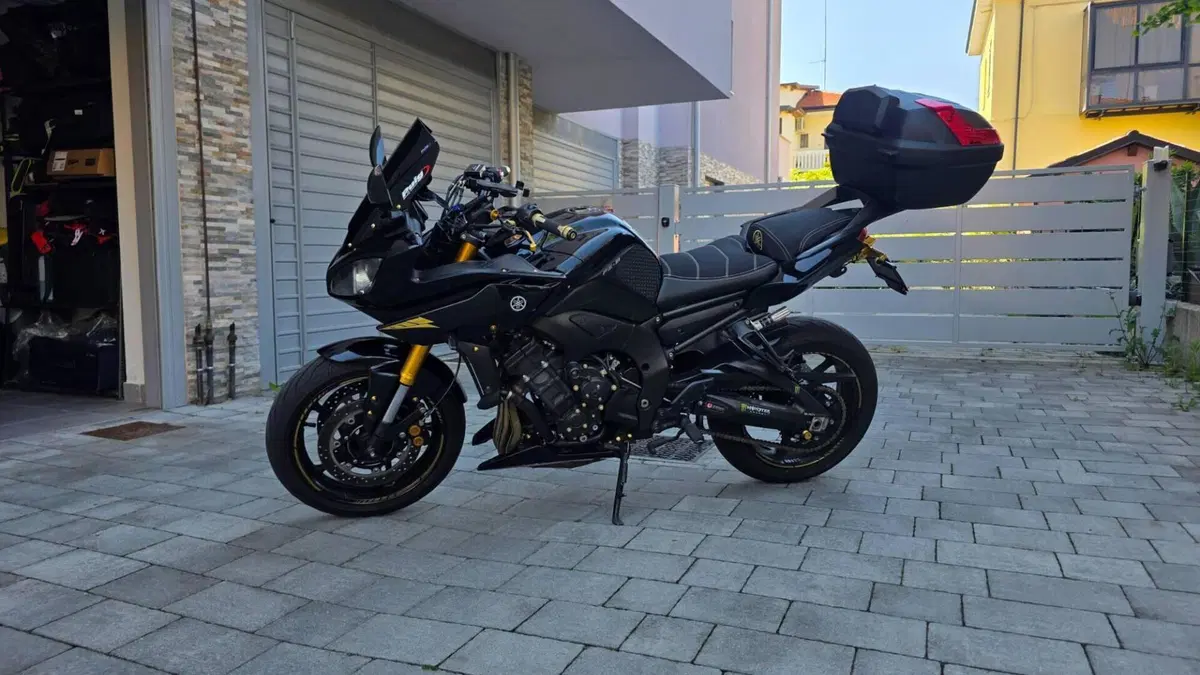 Yamaha Fazer 8 (2010 - 16)  (2)