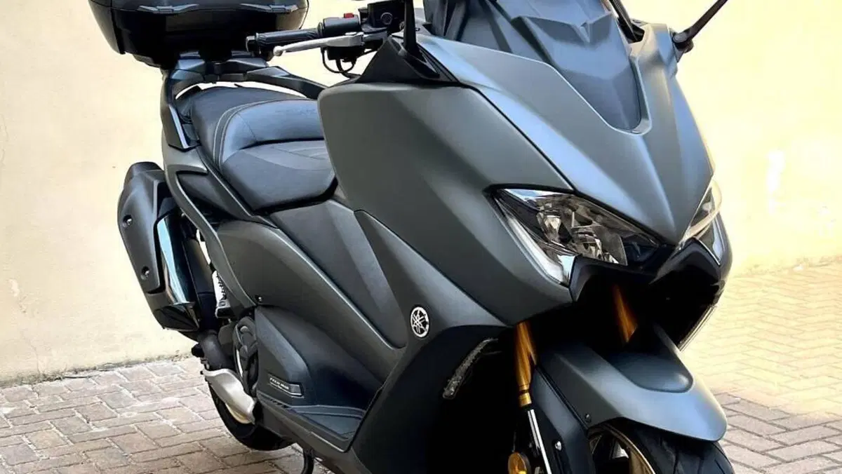 Yamaha T-Max 560 Tech Max (2021)  (5)