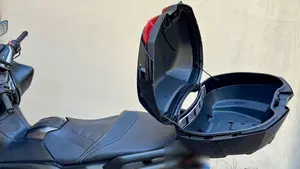 Yamaha T-Max 560 Tech Max (2021)  (15)