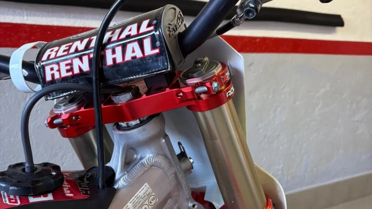 Honda CRF 250R (2020)  (7)