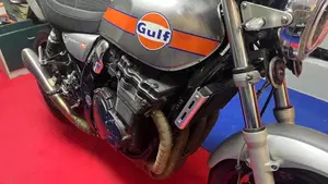 Suzuki GSX 750 (1998 - 03)  (5)
