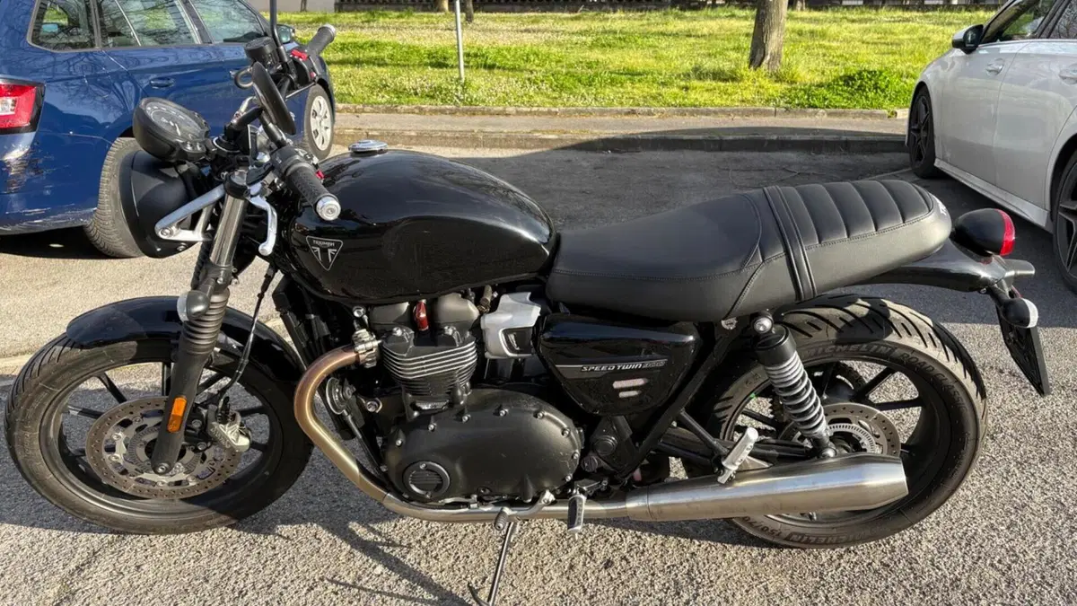 Triumph Speed Twin 900 (2023 - 24)  (5)