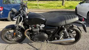 Triumph Speed Twin 900 (2023 - 24)  (5)
