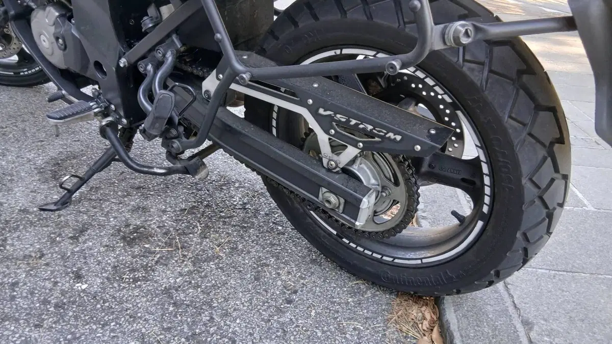 Suzuki V-Strom 650 ABS (2011 - 17)  (3)
