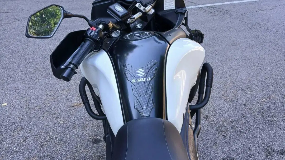 Suzuki V-Strom 650 ABS (2011 - 17)  (4)
