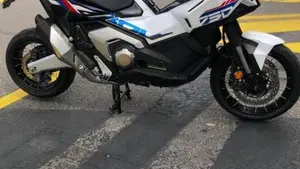 Honda X-ADV 750 Special Edition (2026)  (13)