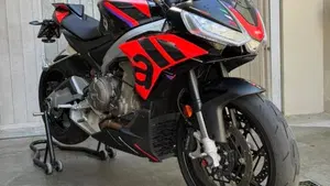 Aprilia Tuono 660 Factory (2022 - 24)  (7)